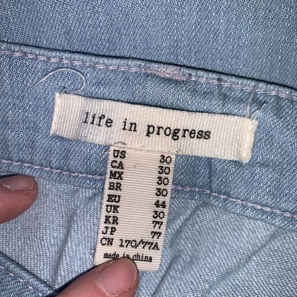 Life In Progress Womens Skinny Jeans Denim Light Wash Stretch Distressed Size 30 - Picture 5 of 6